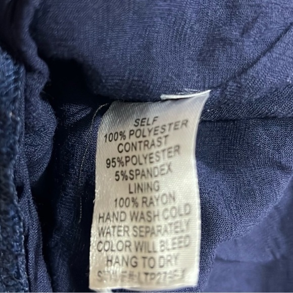 L’Atiste Navy Floral Shorts Size Medium - Picture 3 of 4